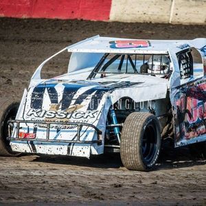 Meet your Posher, Derek